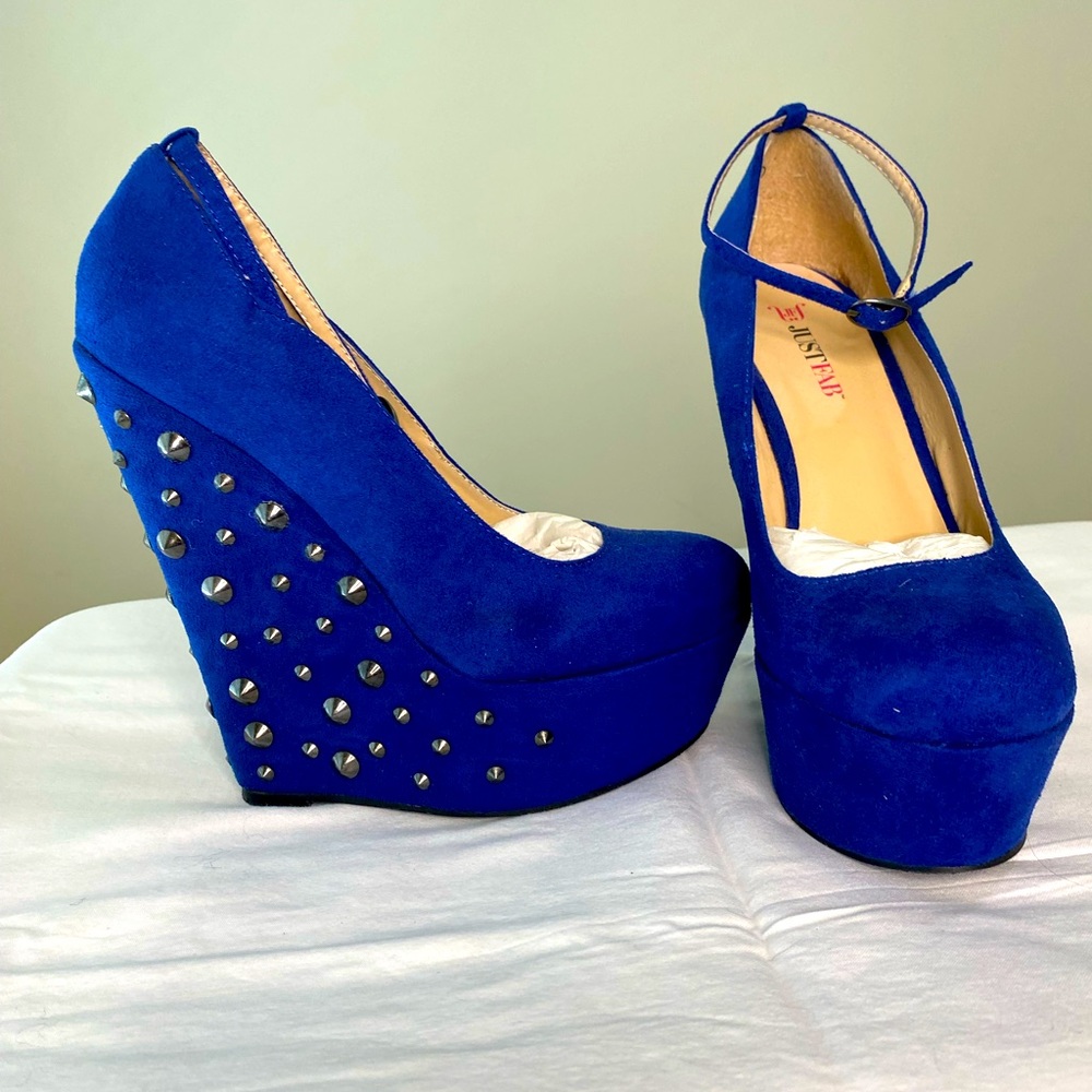 JustFab dark periwinkle wedges. Size 8
